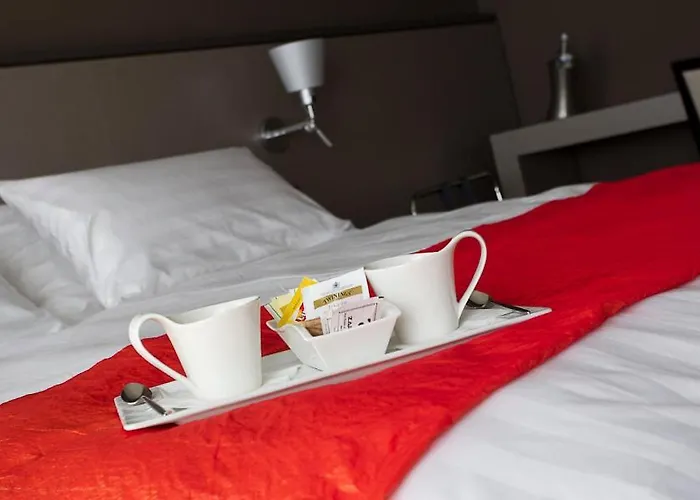Zara Rooms & Suites